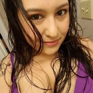 Meet your Posher, Angelina